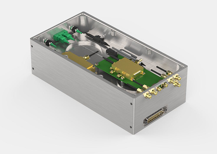 典型的光子激光引擎图像，通常包括宽带耦合器、光延迟线、干涉结构和偏振分选接收器，以实现高分辨率 OCT 扫描。